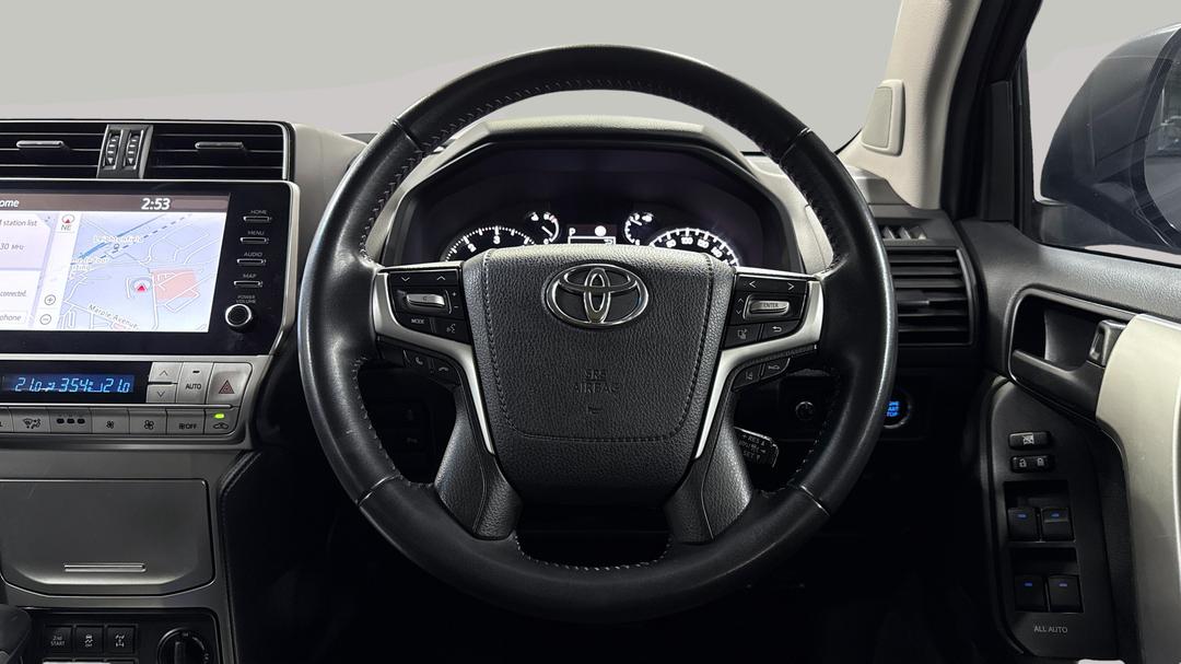 2023 Toyota Landcruiser Prado Gxl, Automatic, 61611 km, Steering Wheel Close-up