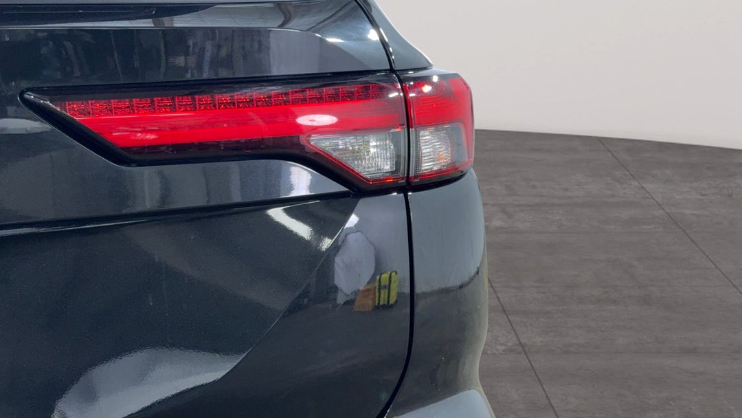 Badge (Boot Right Side)