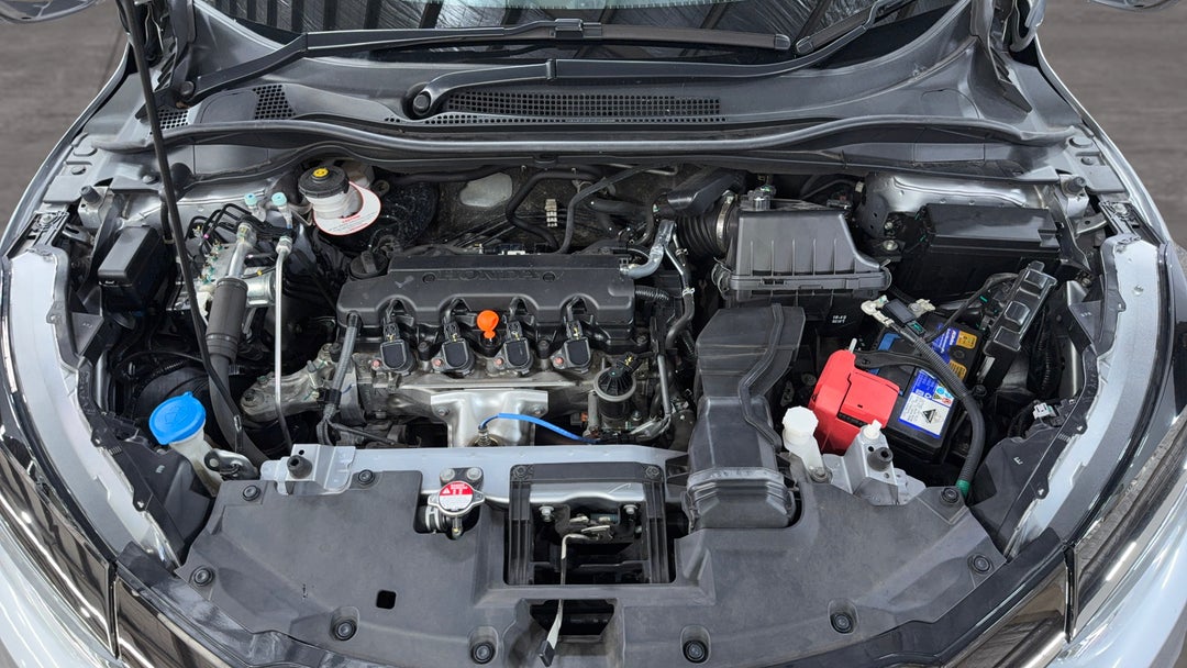 2018 Honda HR-V Rs, Automatic, 61787 km, Open Bonnet (Engine)