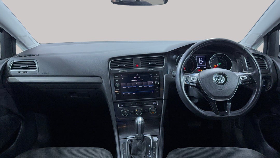 2018 Volkswagen Golf 110 Tsi Comfortline, Automatic, 104628 km, Dashboard View