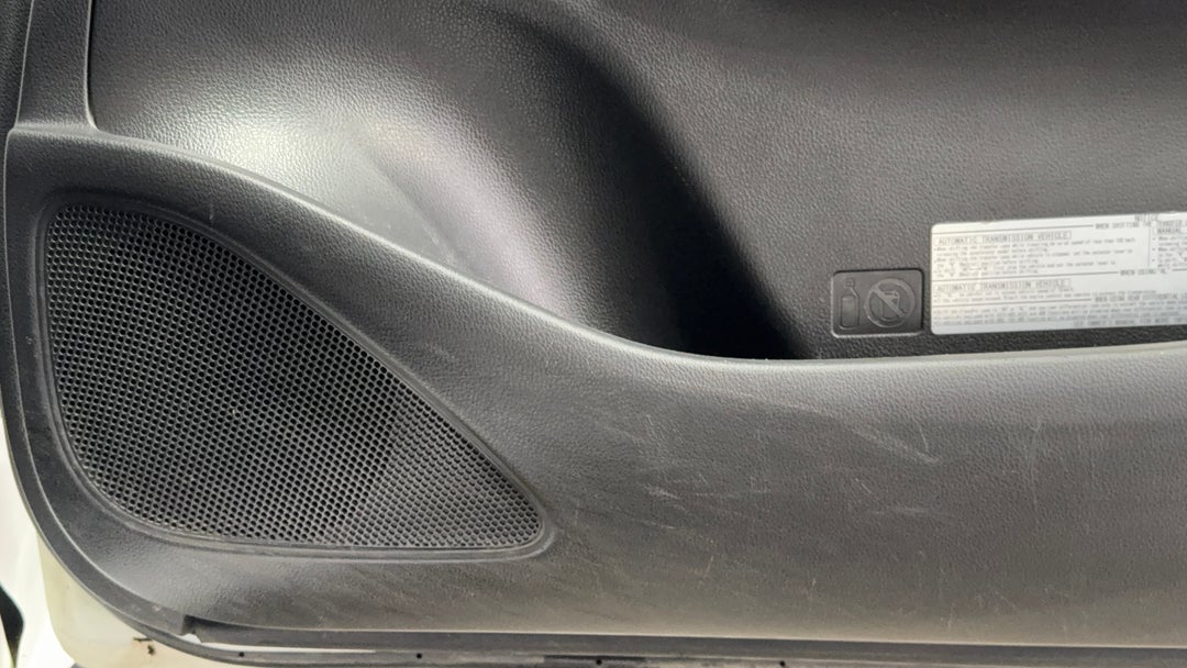 2019 Mitsubishi Triton Glx Adas (4x4), Automatic, 127952 km, Speaker View