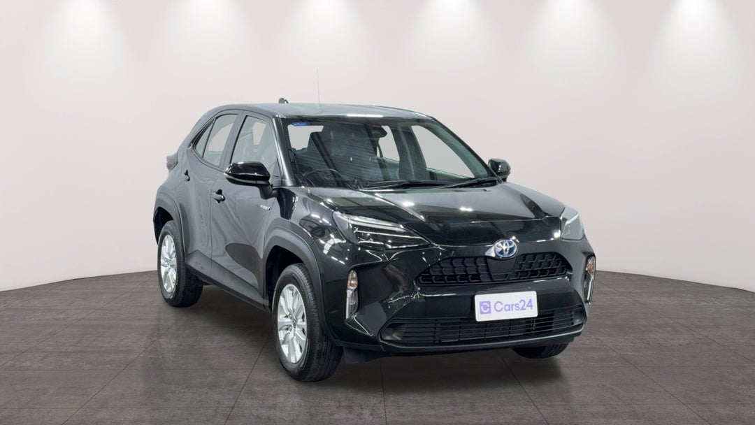 Right Front Diagonal (45- Degree) View