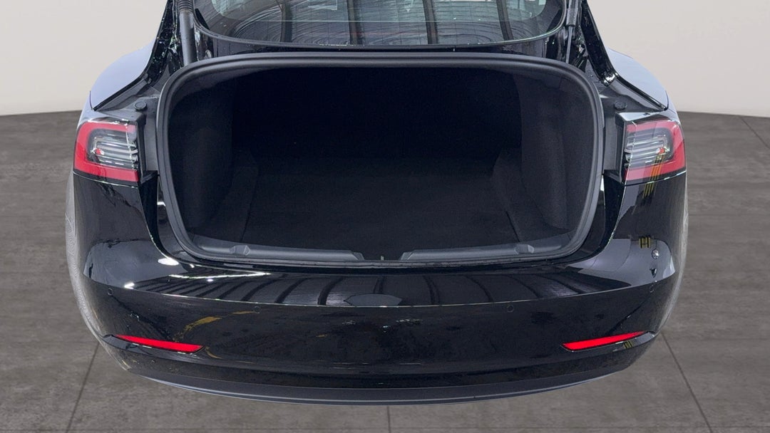 2023 Tesla Model 3 Long Range, Automatic, 9232 km, Boot Inside View