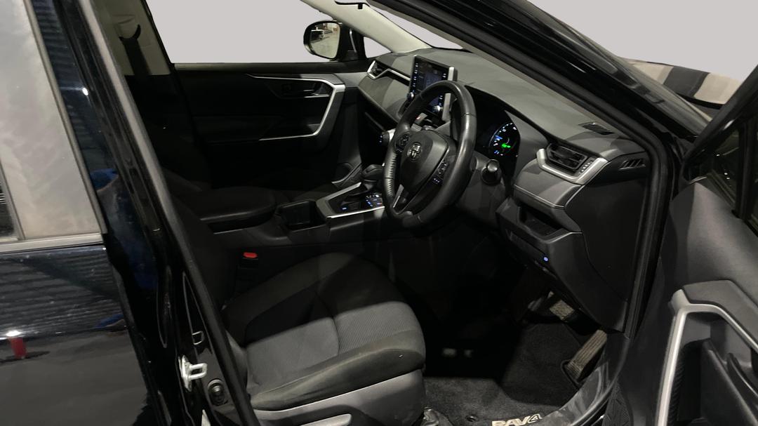 2022 Toyota RAV4 Gx (2WD) Hybrid, Automatic, 69764 km, Right Side Front Door Cabin View