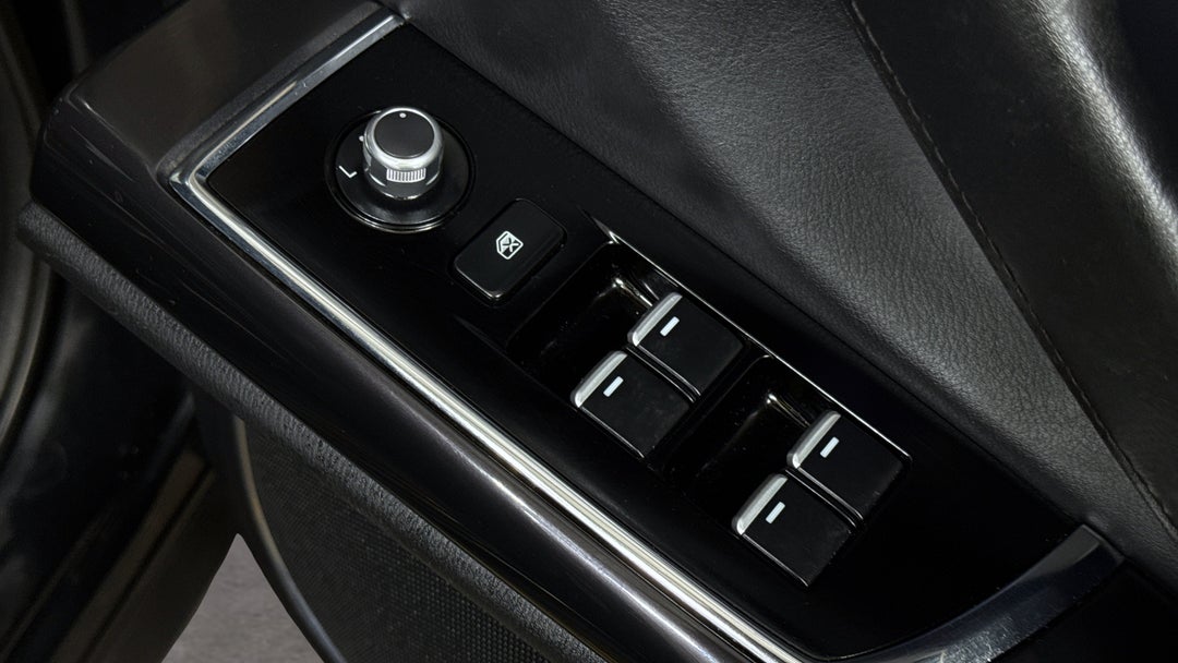 2016 Mazda CX-9 Azami (AWD), Automatic, 151981 km, Drivers Side Door Panel Controls