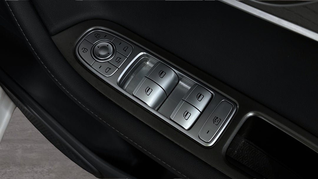 2024 Chery Tiggo 8 Pro Max Elite 2WD, Automatic, 20388 km, Drivers Side Door Panel Controls