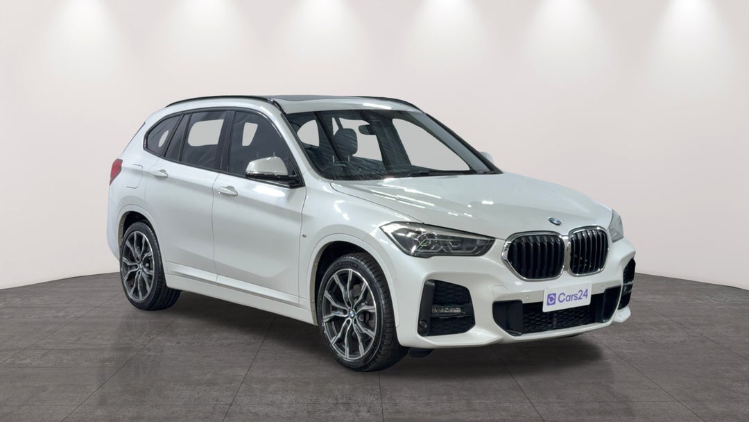 2019 BMW X1 sDrive 20i M Sport, Automatic, 36093 km, Right Front Diagonal (45- Degree) View