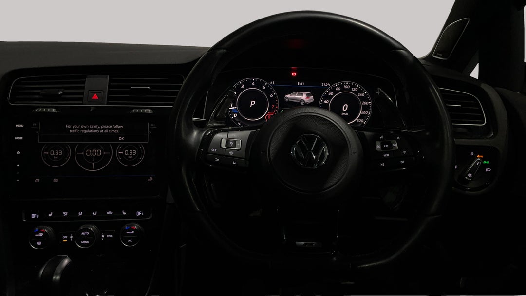 2019 Volkswagen Golf R, Automatic, 115230 km, Steering Wheel Close-up