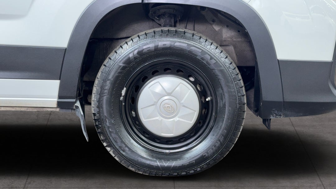 2021 LDV Deliver 9 Deliver 9, Automatic, 81238 km, Right Front Wheel