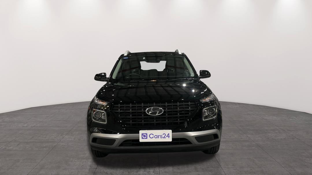 2021 Hyundai Venue Active, Automatic, 20760 km, Front View