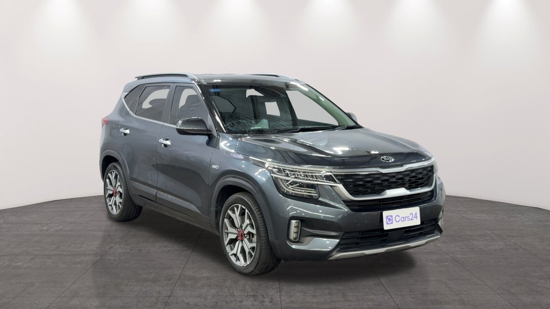 Right Front Diagonal (45- Degree) View