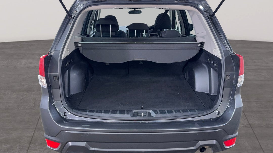 2023 Subaru Forester 2.5i (awd), Automatic, 62719 km, Boot Inside View