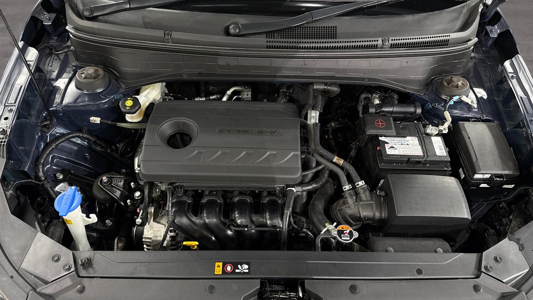 2021 Hyundai Venue Active, Automatic, 57458 km, Open Bonnet (Engine)