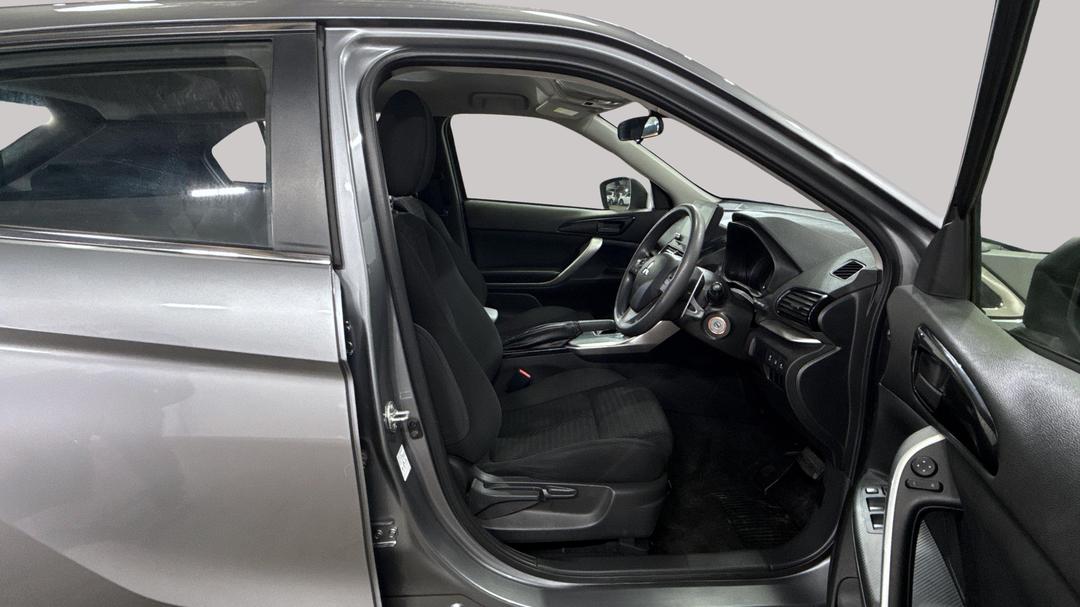 2024 Mitsubishi Eclipse Cross Es (2WD), Automatic, 33409 km, Right Side Front Door Cabin View