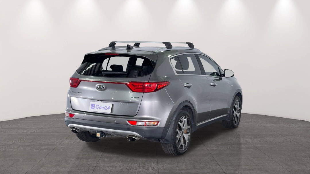 Right Back Diagonal (45- Degree) View