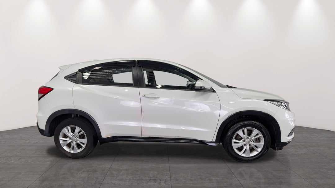 2018 Honda HR-V Vti, Automatic, 81140 km, Right Side View
