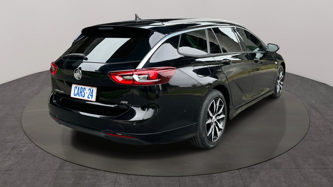 Right Back Diagonal (45- Degree) View