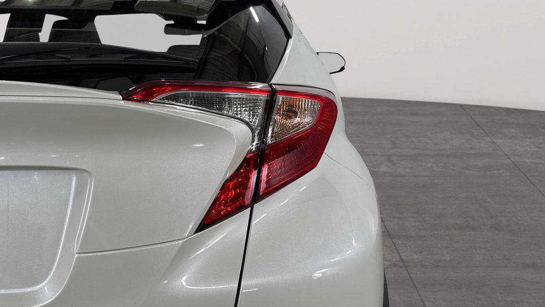 2019 Toyota C-HR (2WD), Automatic, 39020 km, Badge (Boot Right Side)