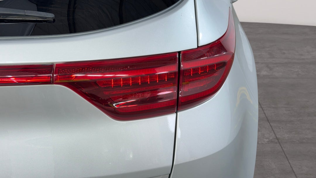 Badge (Boot Right Side)