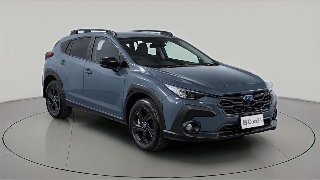 2025 Subaru Crosstrek AWD 2.0l, Automatic, 20360 km, Right Front Diagonal (45- Degree) View