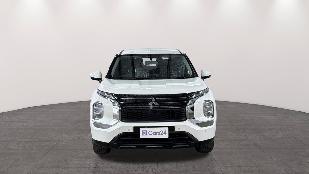 2023 Mitsubishi Outlander Es 7 Seat (2WD), Automatic, 51642 km, Front View