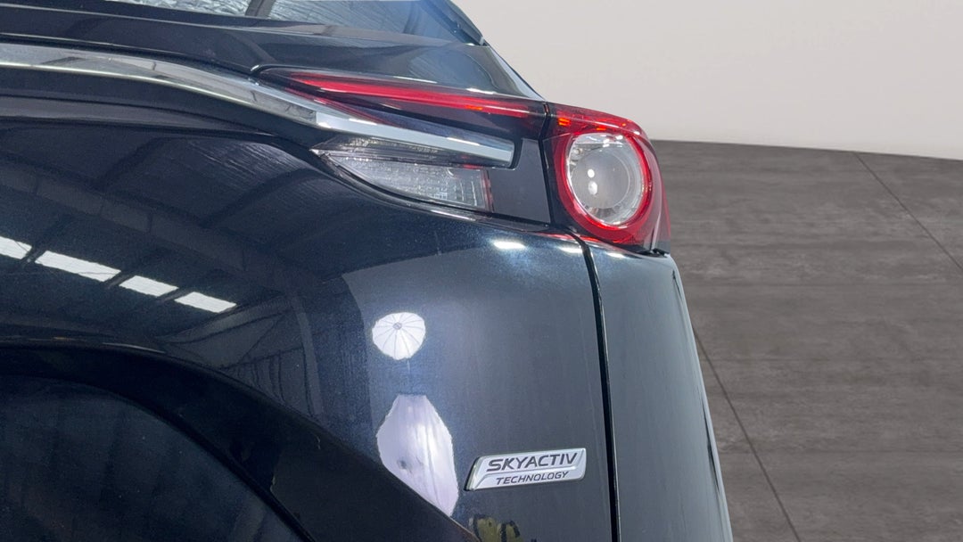 Badge (Boot Right Side)