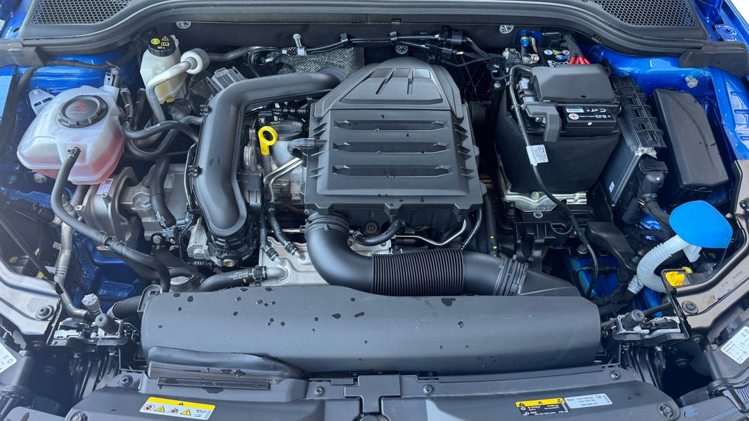 Open Bonnet (Engine)