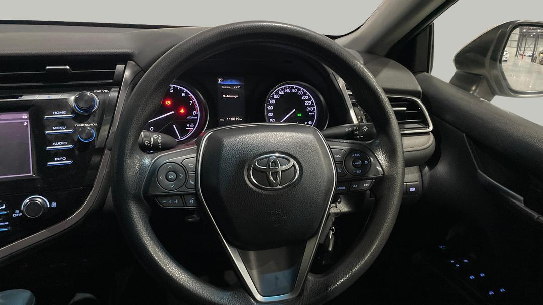 2019 Toyota Camry Ascent, Automatic, 118019 km, Steering Wheel Close-up