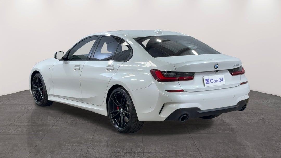 2022 BMW 3 30i M Sport, Automatic, 71167 km, Left Back Diagonal (45- Degree) View