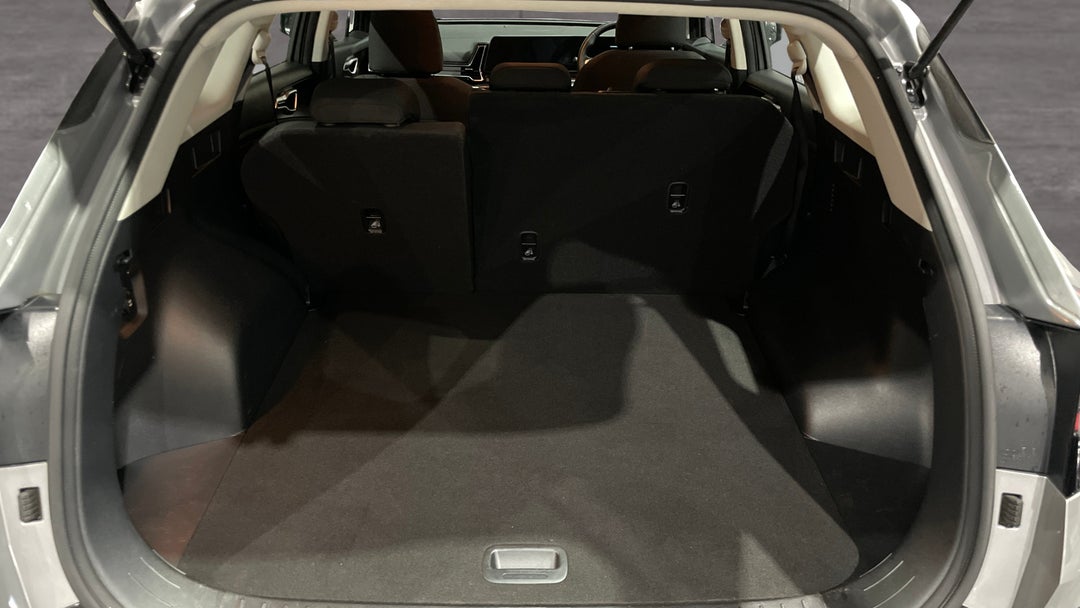 2024 Kia Sportage Sx (FWD), Automatic, 41225 km, Boot Inside View