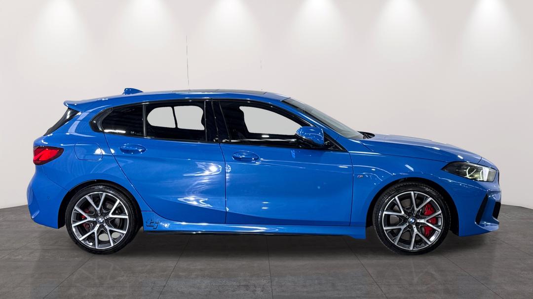 2021 BMW 1 28ti, Automatic, 63603 km, Right Side View
