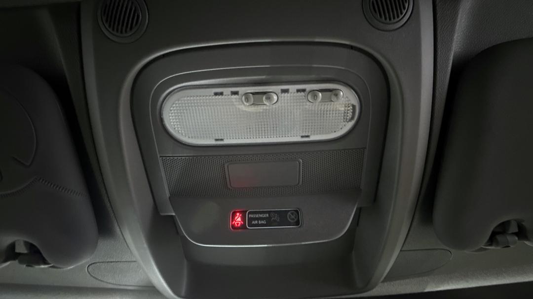 2024 Renault Master Pro Elwb RWD (120kw) L4h3, Manual, 3331 km, On-Roof Controls/Sunglass holder