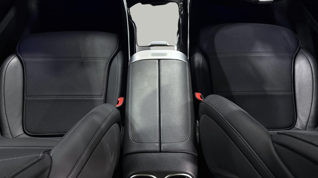 2022 Mercedes-benz C200 Mhev, Automatic, 52968 km, Center Console