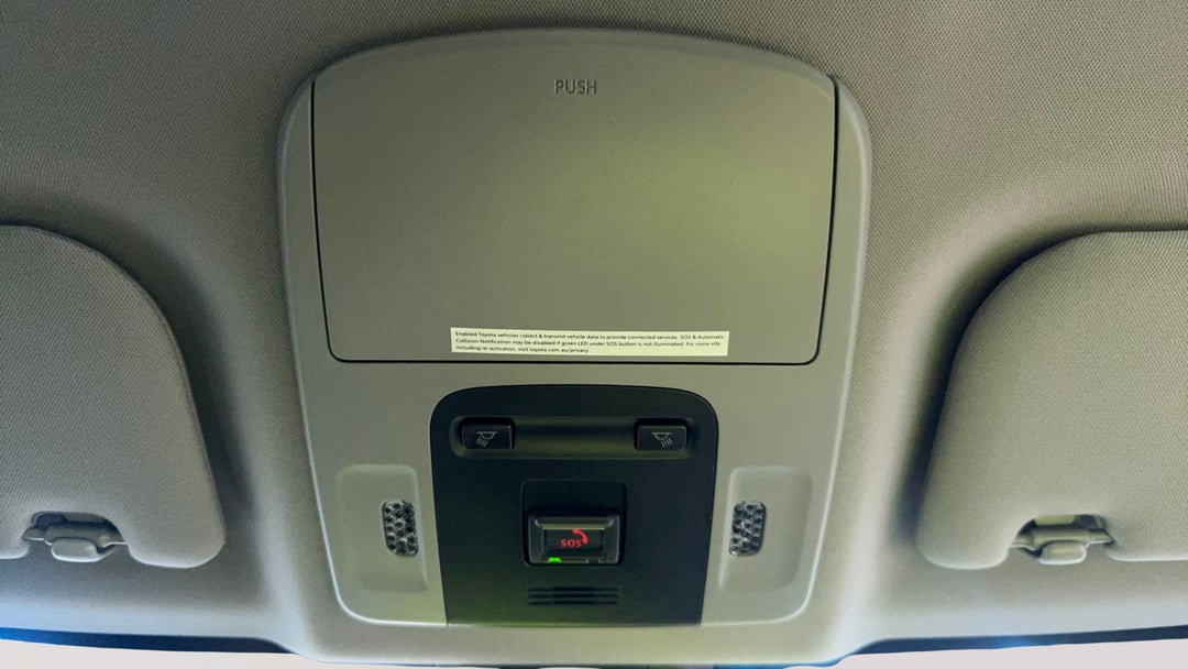 2021 Toyota Camry Sx Hybrid, Automatic, 50057 km, On-Roof Controls/Sunglass holder