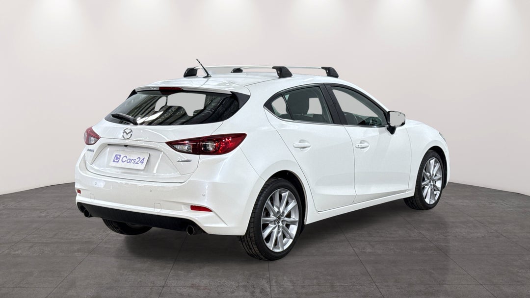 2017 Mazda 3 Sp25, Automatic, 131162 km, Right Back Diagonal (45- Degree) View