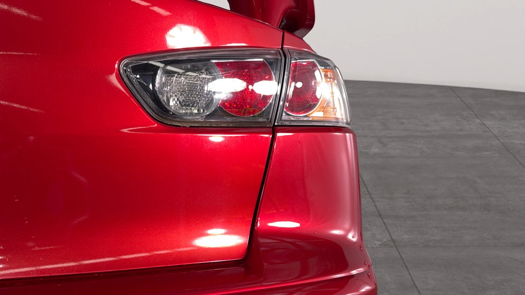 Badge (Boot Right Side)