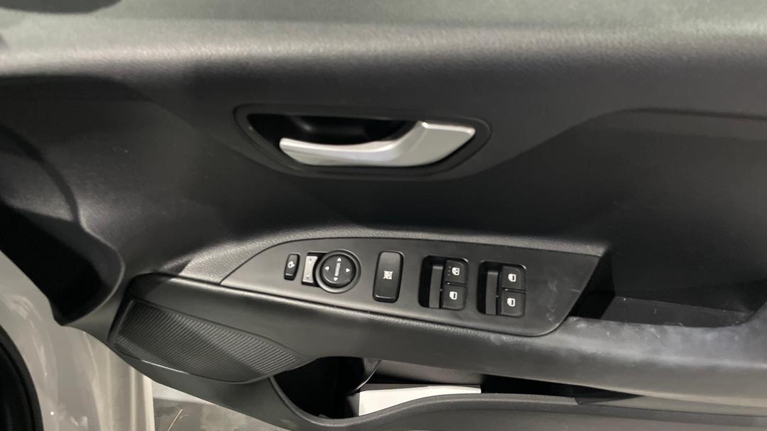 2021 Kia Rio Sx, Automatic, 62531 km, Drivers Side Door Panel Controls