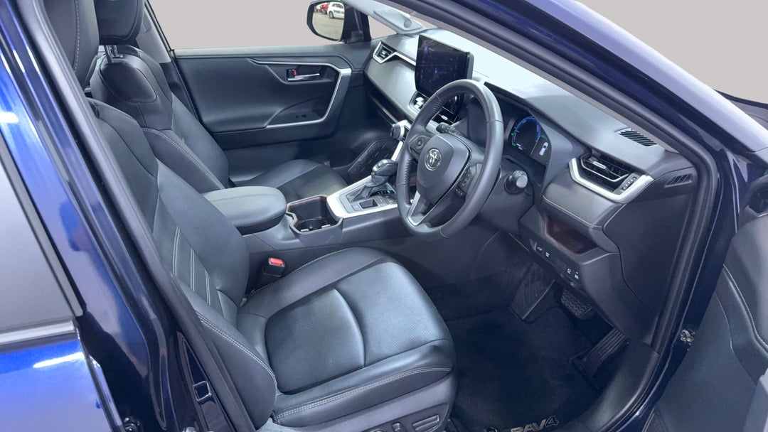 2023 Toyota RAV4 Cruiser (2wd) Hybrid, Automatic, 29598 km, Right Side Front Door Cabin View