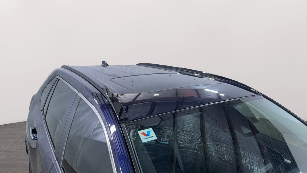 2024 Toyota RAV4 Cruiser (AWD) Hybrid, Automatic, 27591 km, Roof/Sunroof View