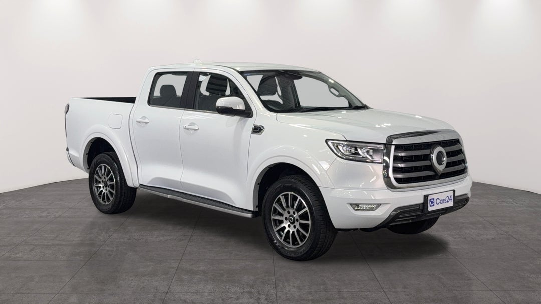 Right Front Diagonal (45- Degree) View