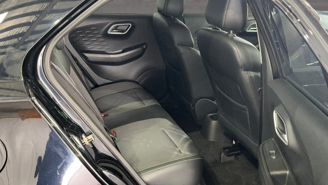 2022 MG Mg3 Auto Excite (with Navigation), Automatic, 30514 km, Right Side Rear Door Cabin View