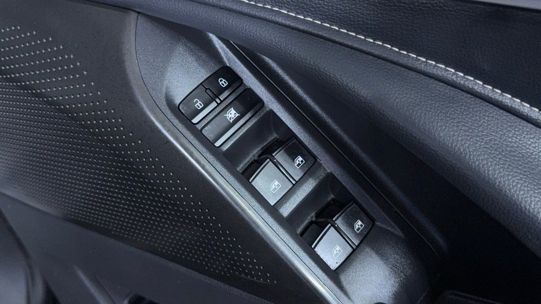 2021 LDV D90 Executive (4WD) D20, Automatic, 87549 km, Drivers Side Door Panel Controls