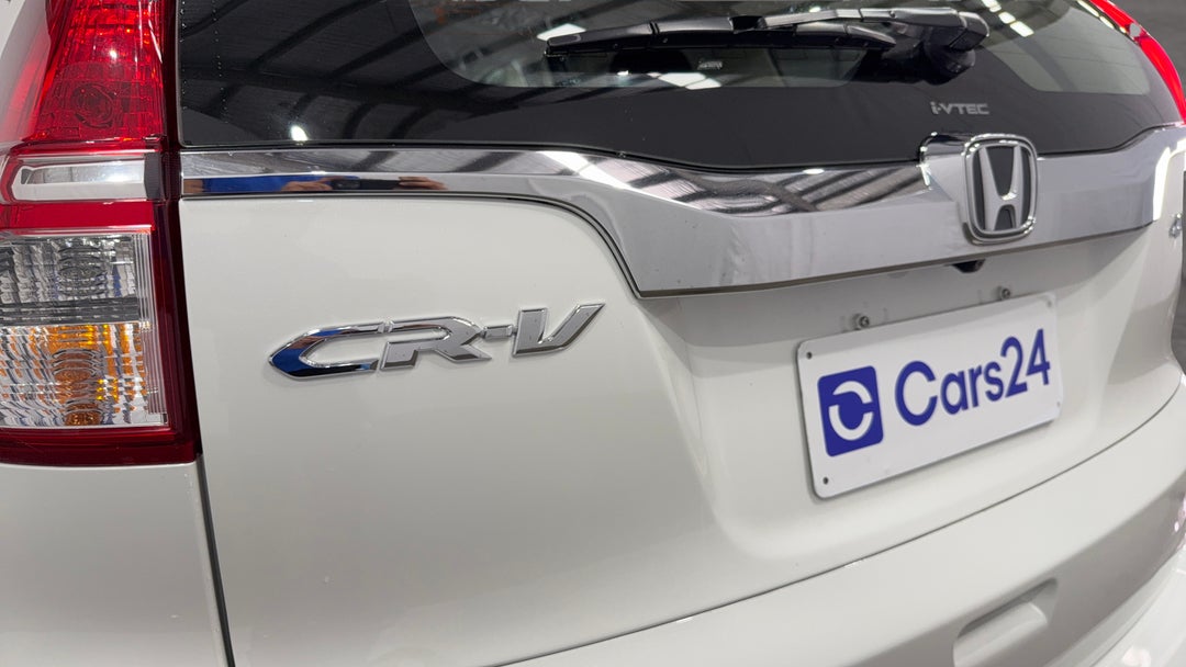2016 Honda CR-V Vti-s (4x4), Automatic, 86418 km, Badge (Boot Left Side)
