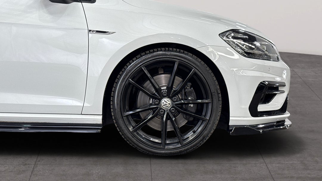 2020 Volkswagen Golf R, Automatic, 45290 km, Right Front Wheel