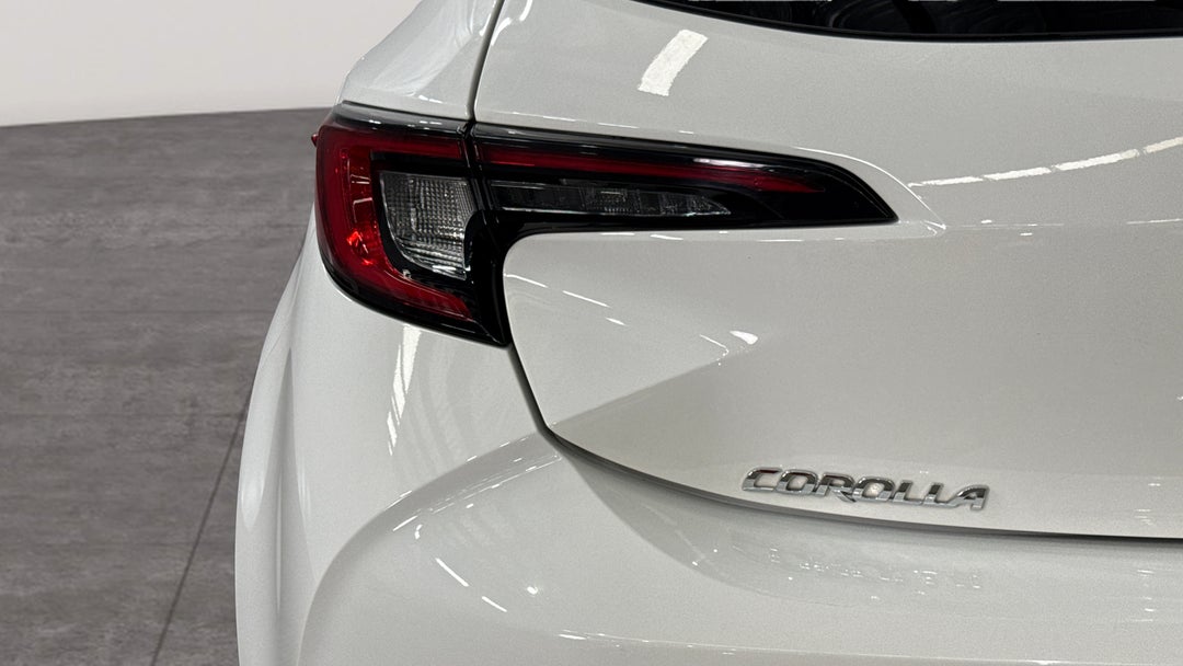 2024 Toyota Corolla Ascent Sport + Conv Pk Hybrid, Automatic, 27202 km, Badge (Boot Left Side)
