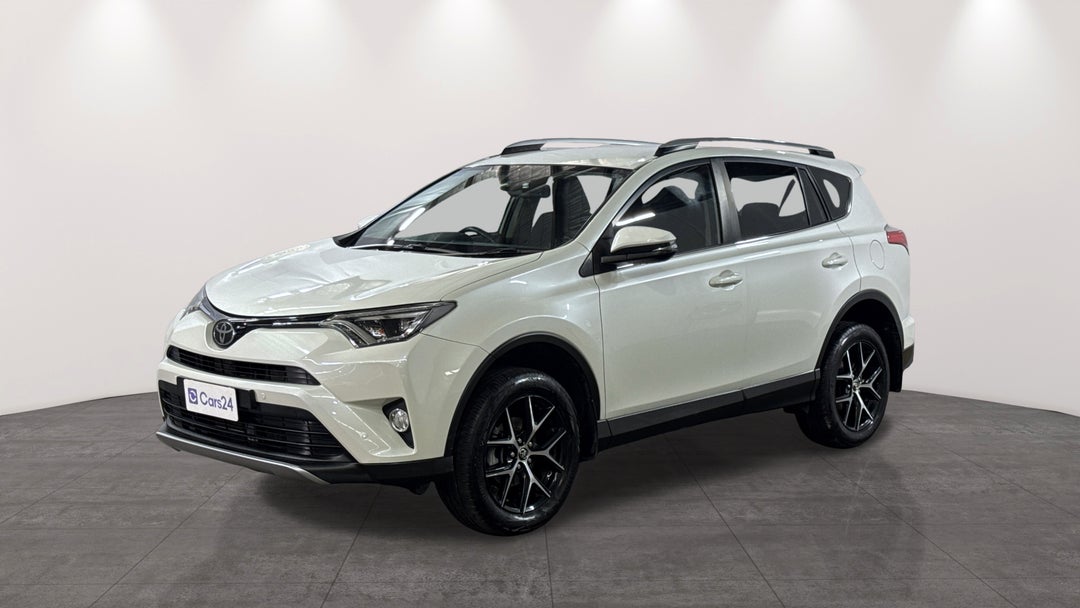 2018 Toyota RAV4 Gxl (4x4), Automatic, 108551 km, Left Front Diagonal (45- Degree) View