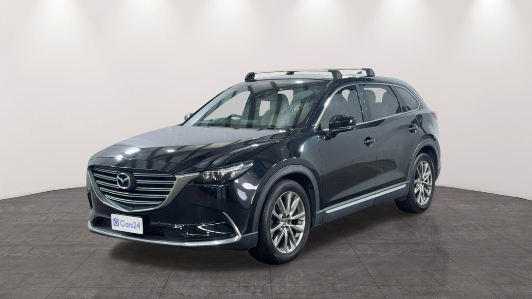 Left Front Diagonal (45- Degree) View