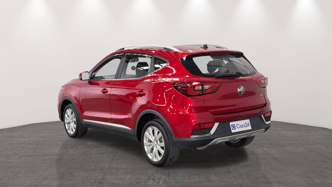 Left Back Diagonal (45- Degree) View