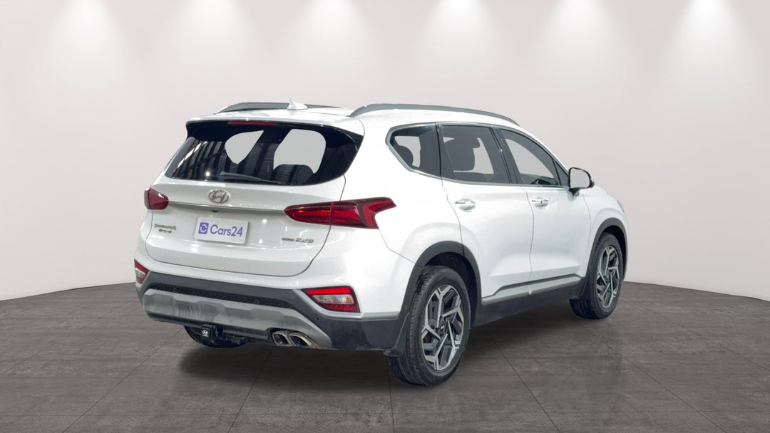 Right Back Diagonal (45- Degree) View