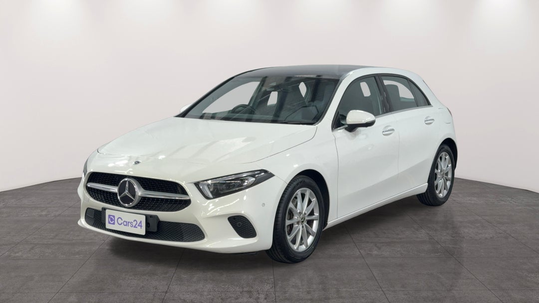 Left Front Diagonal (45- Degree) View